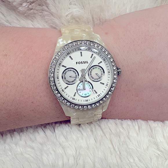 WOMENS MARBLE FOSSIL WATCH - Picture 1 of 6